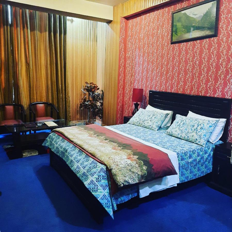 Divine Hotel Rawalpindi Exterior photo